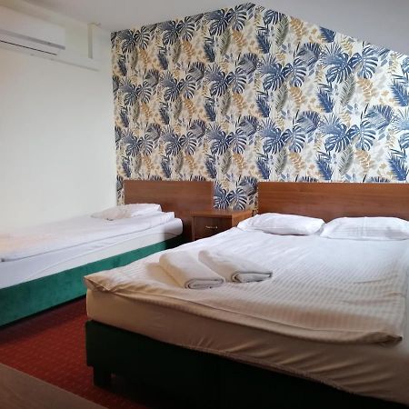 Hotel Pensjonat Telimena Zwierzyniec Exteriér fotografie