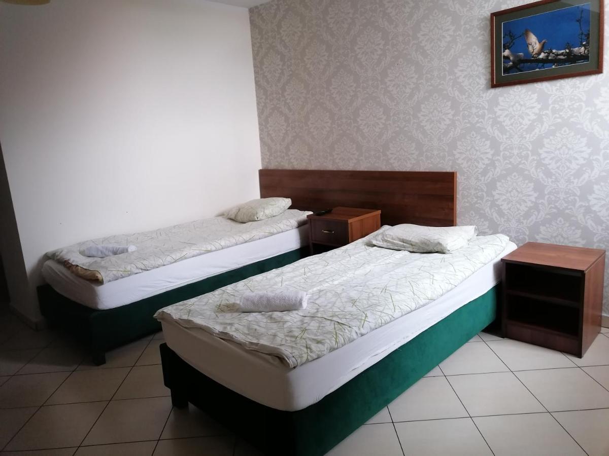 Hotel Pensjonat Telimena Zwierzyniec Exteriér fotografie